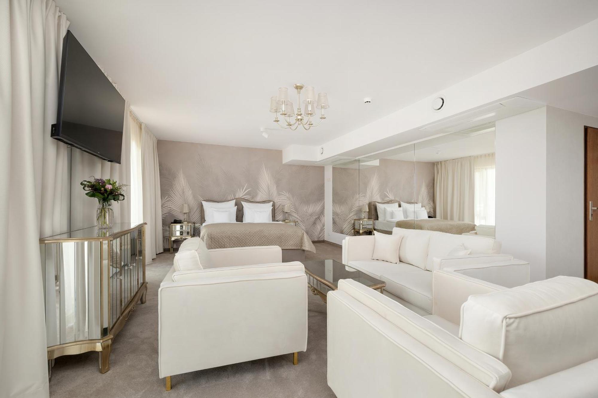 Juvena Hotel Wellness & Spa Adults Only Мендзыводзе Экстерьер фото