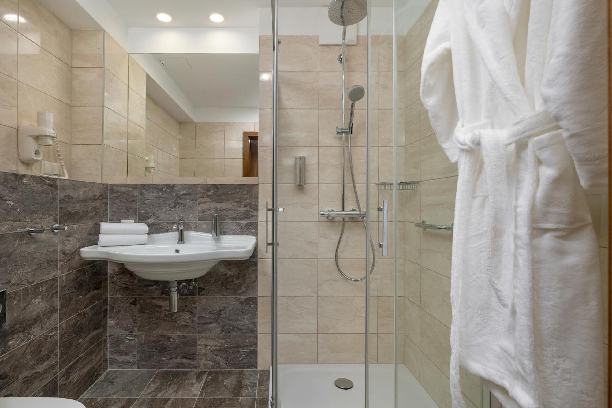 Juvena Hotel Wellness & Spa Adults Only Мендзыводзе Экстерьер фото