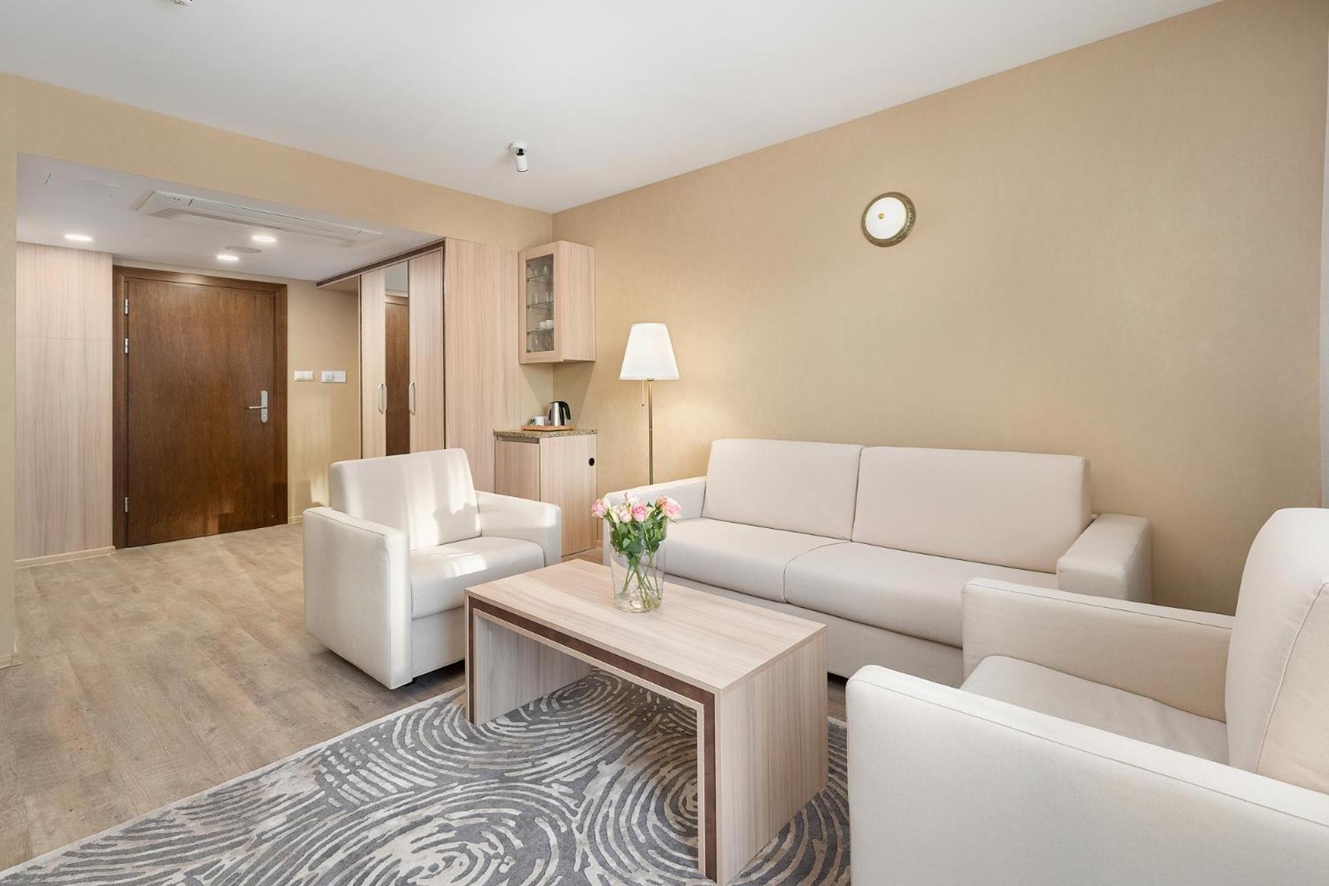 Juvena Hotel Wellness & Spa Adults Only Мендзыводзе Экстерьер фото